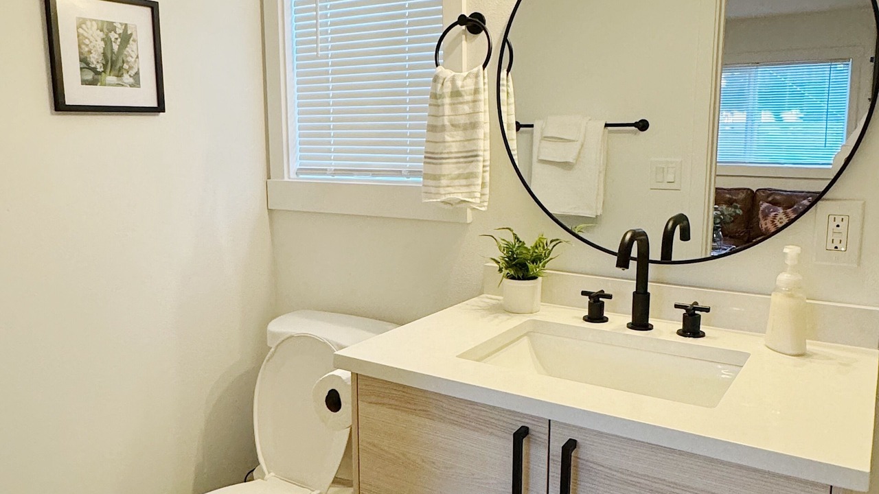 Photo of Bathroom in Alki