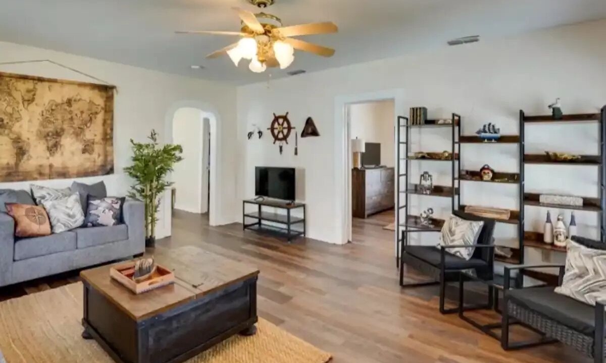 Photo of Livingroom in Aransas Pass