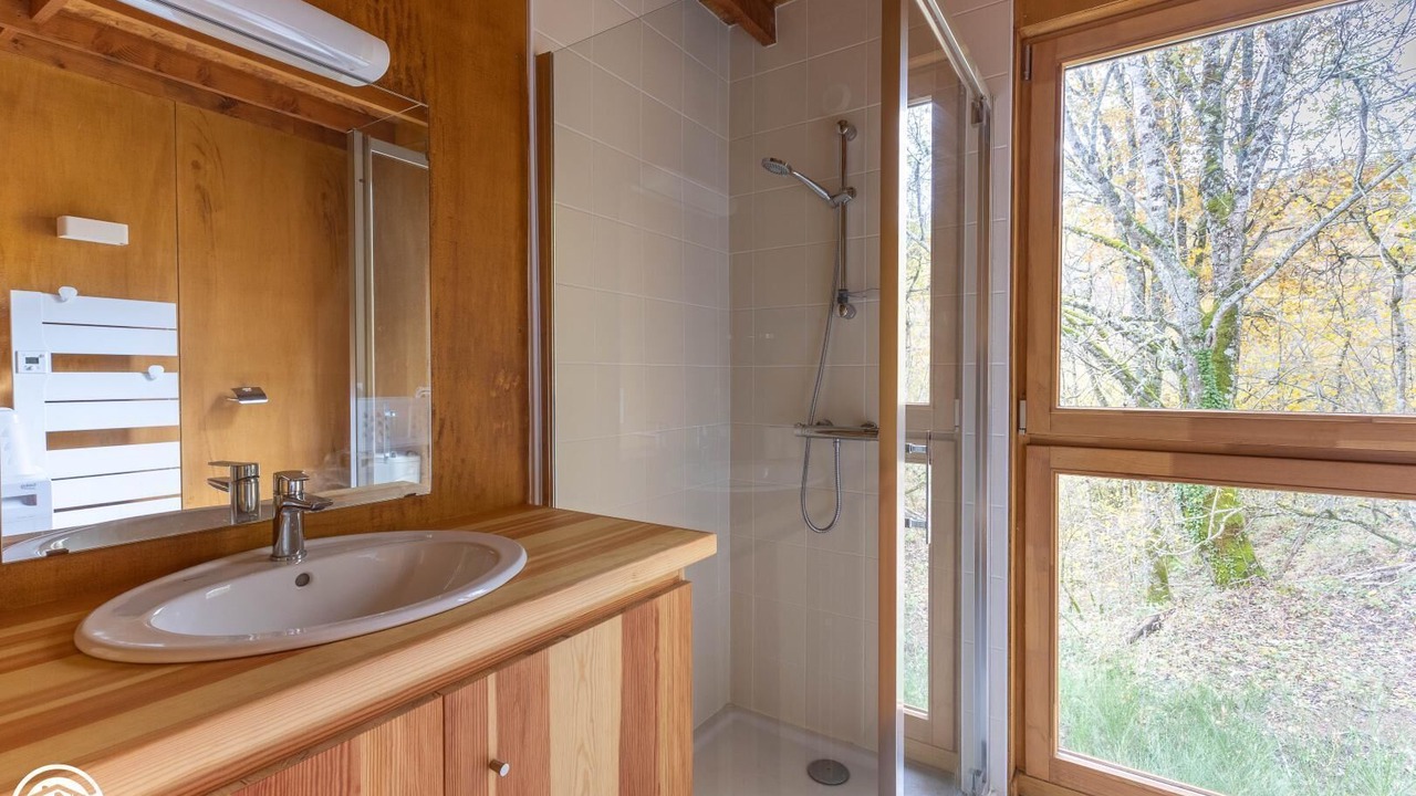 Photo of Bathroom in Larodde