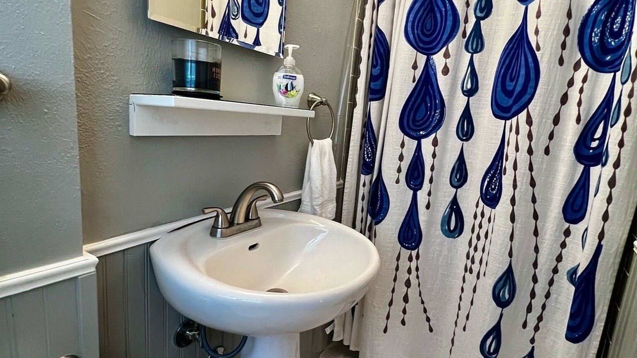 Photo of Bathroom in Whitney