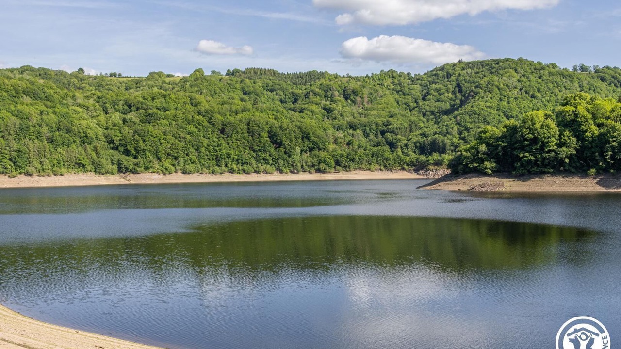 Photo of Others in Larodde