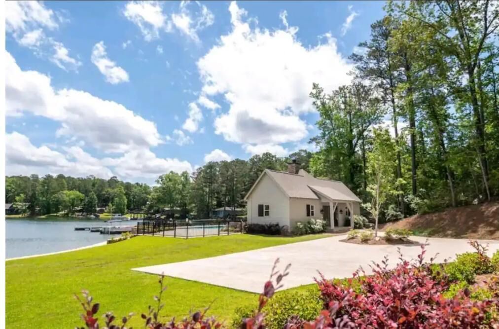 Photo of Outdoor in Tallassee