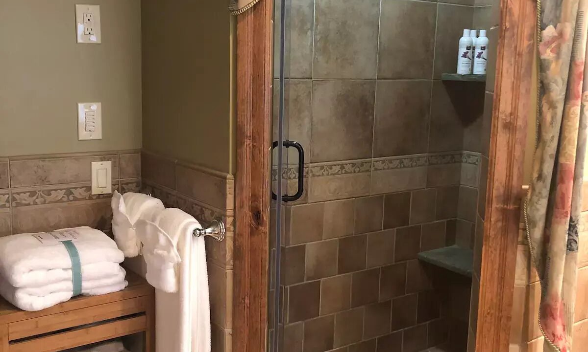 Photo of Bathroom in Greenwood Lake