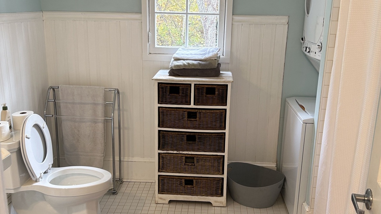 Photo of Bathroom in Marshall