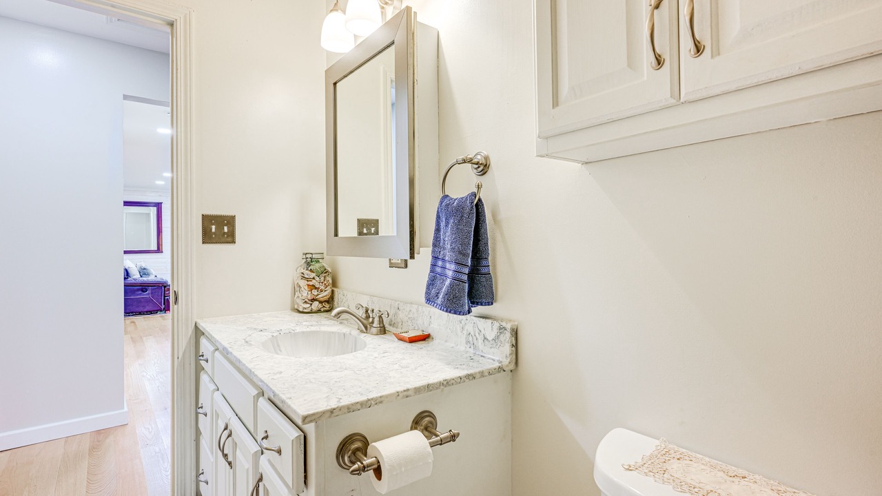 Photo of Bathroom in Elwell