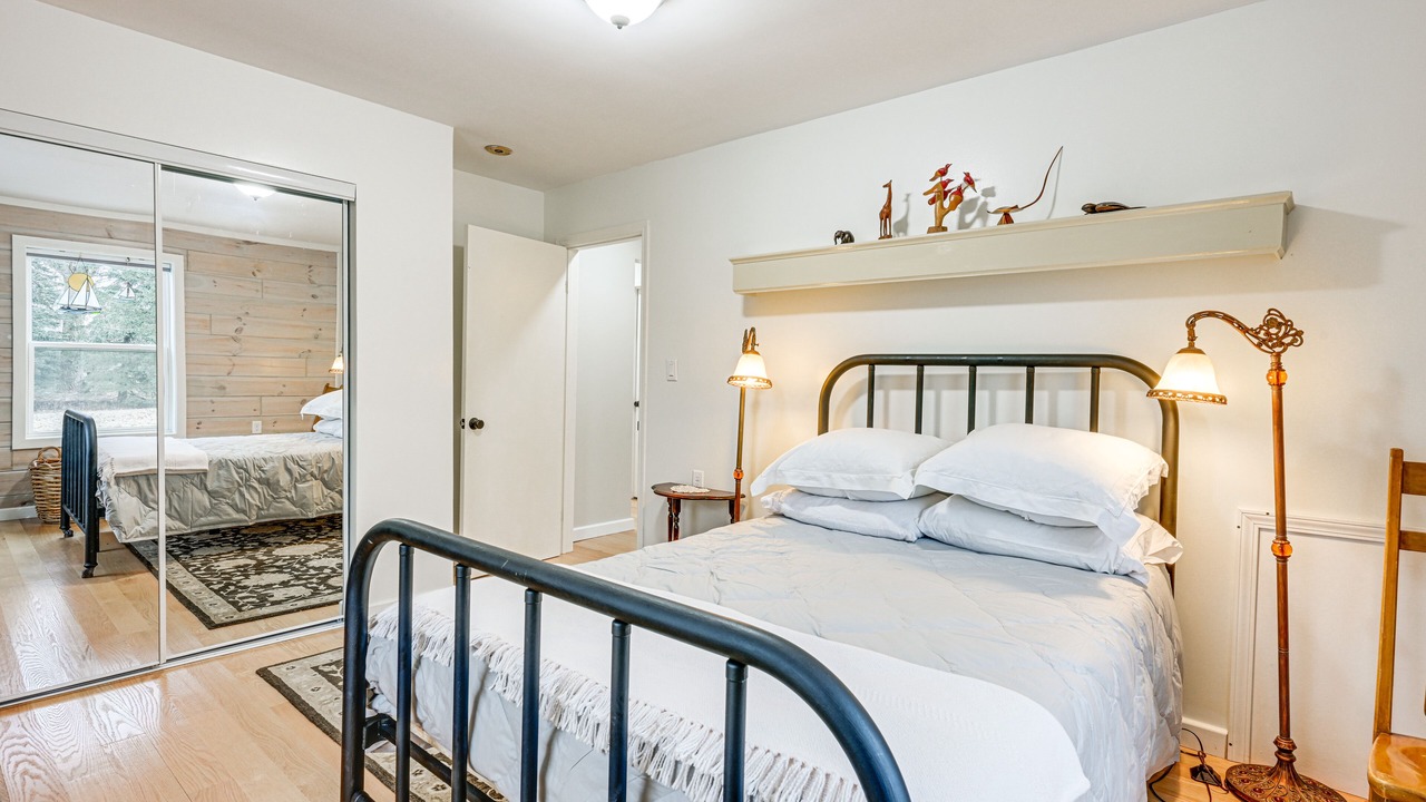 Photo of Bedroom in Elwell