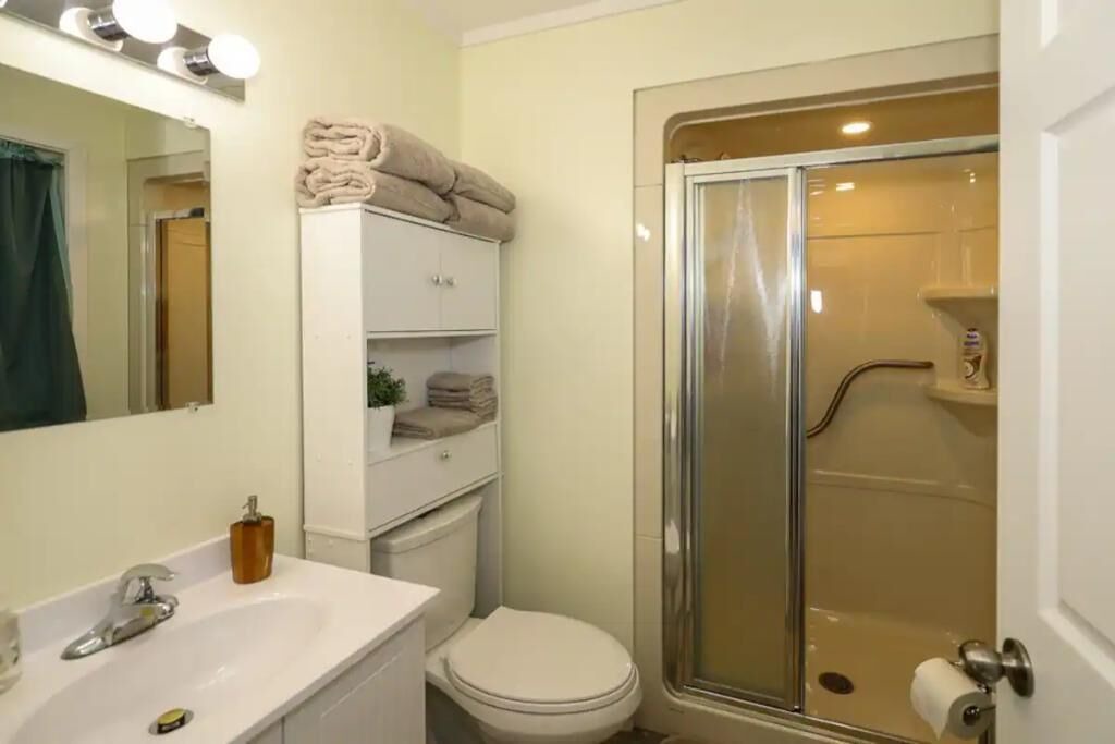 Photo of Bathroom in North Kawartha