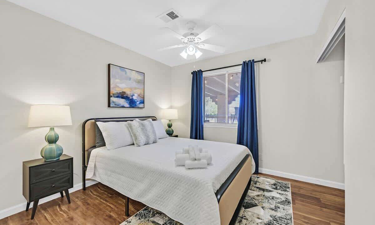 Photo of Bedroom in Spring Valley
