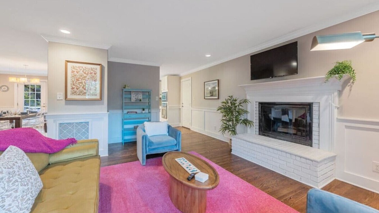 Photo of Livingroom in Northwest Raleigh