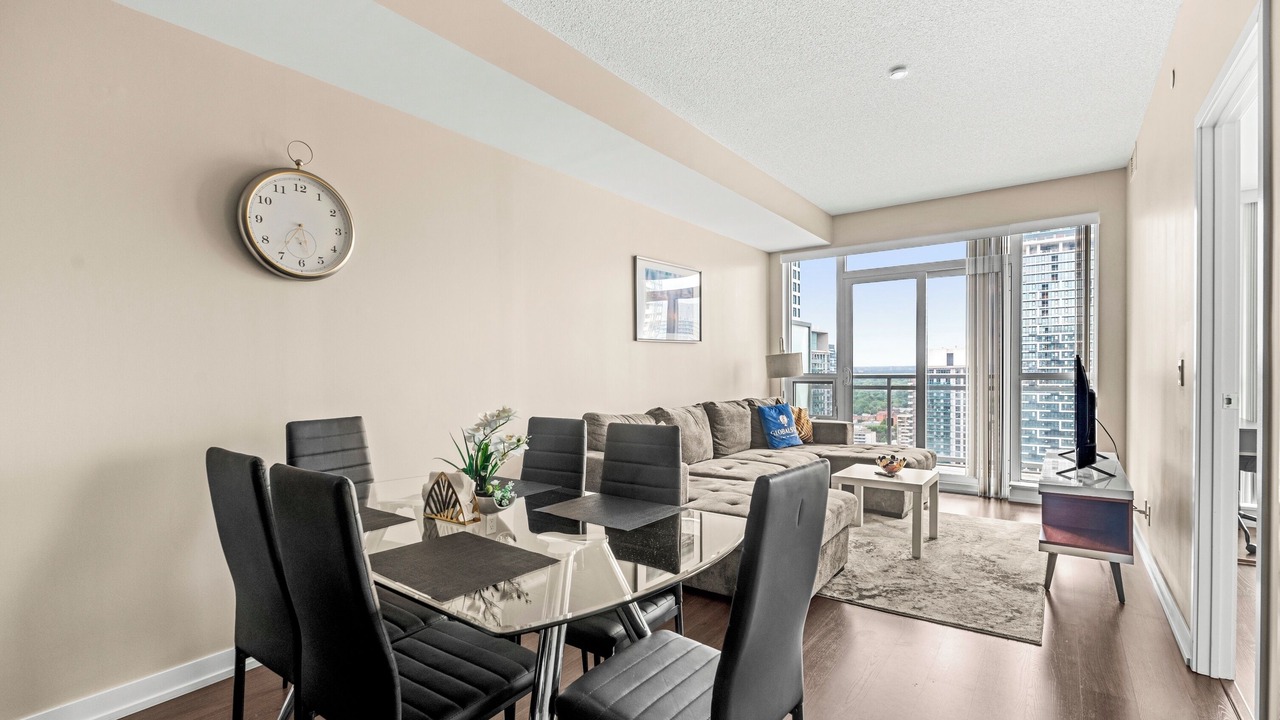 Photo of Livingroom in Mount Pleasant West