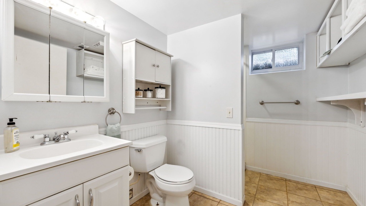 Photo of Bathroom in Wolfe Park