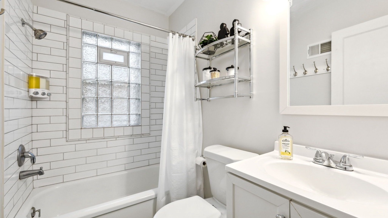 Photo of Bathroom in Wolfe Park