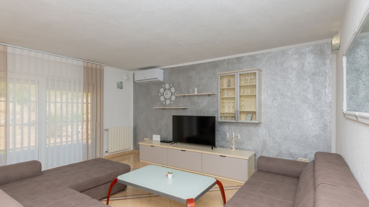 Photo of Livingroom in Knezovici