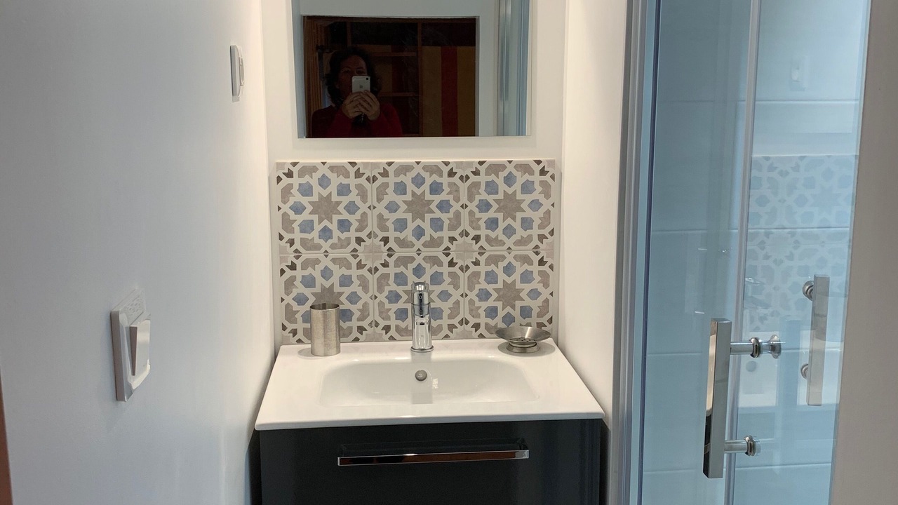 Photo of Bathroom in Deneze-sous-Doue