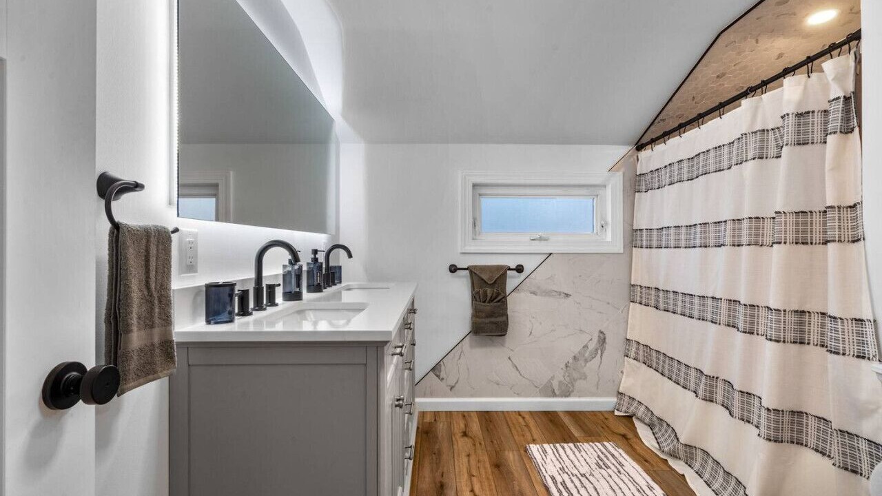 Photo of Bathroom in Plantsville