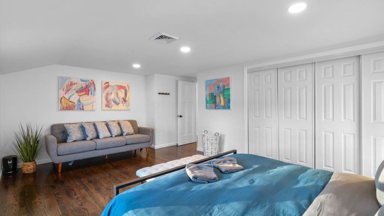 Photo of Bedroom in Plantsville