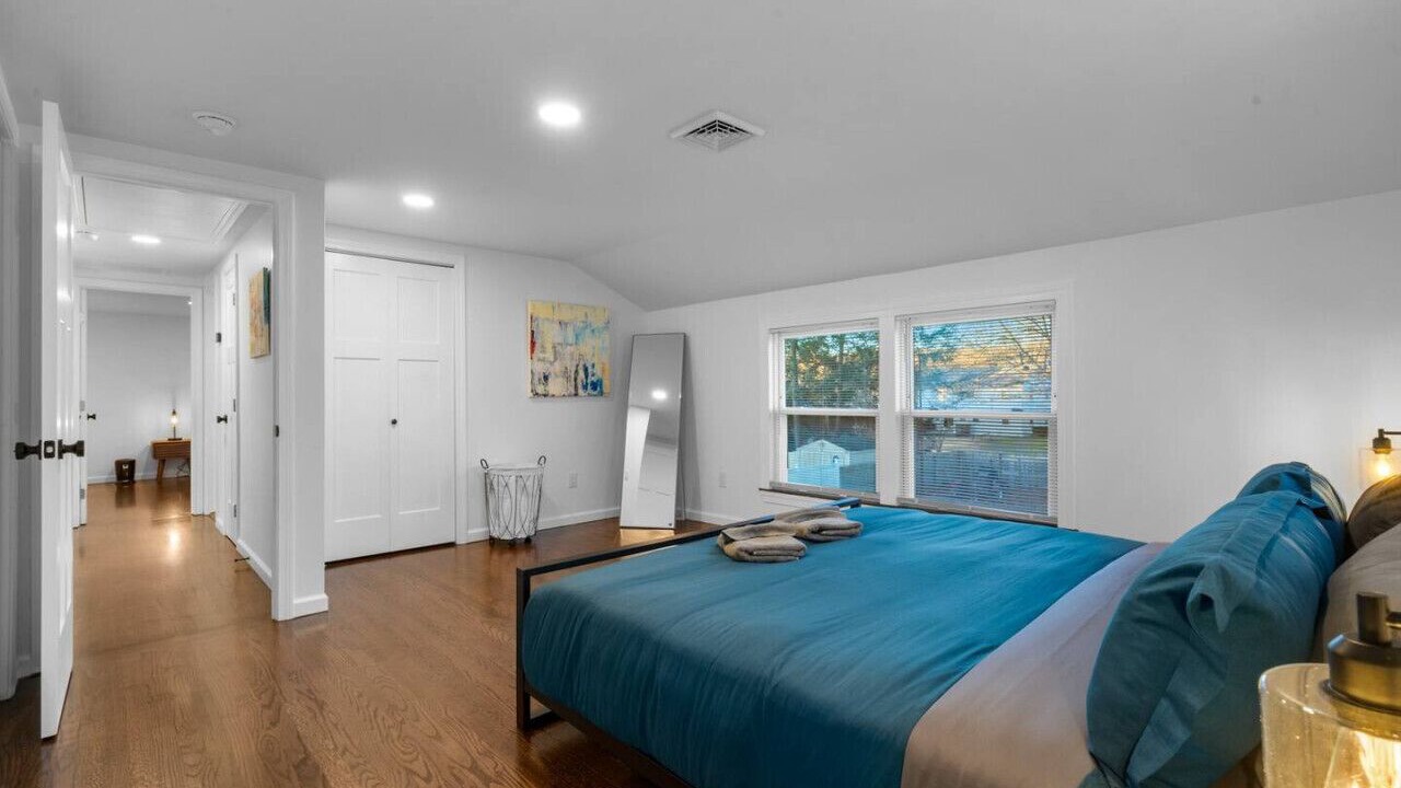 Photo of Bedroom in Plantsville