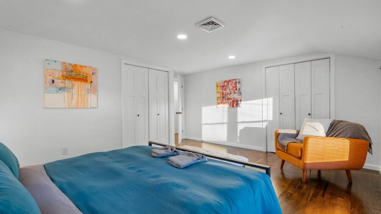Photo of Bedroom in Plantsville