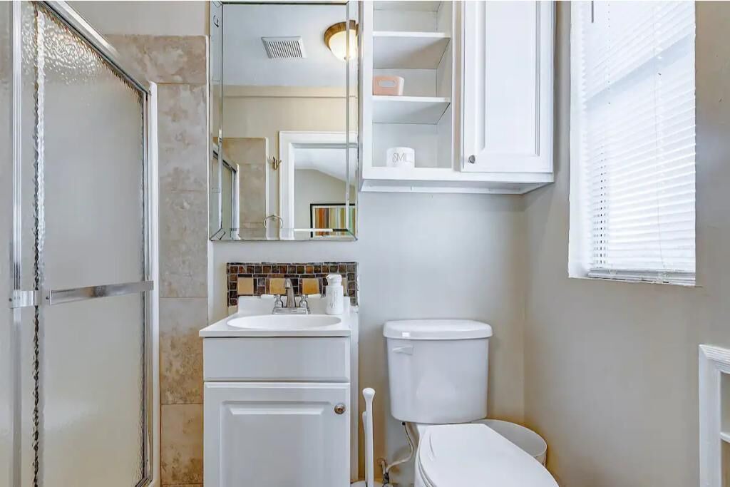 Photo of Bathroom in Klein