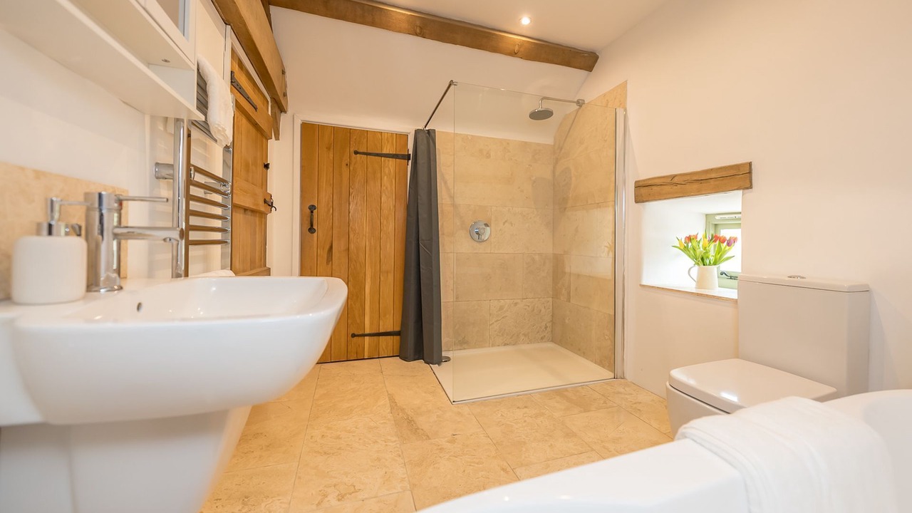 Photo of Bathroom in Cwmtirmynach