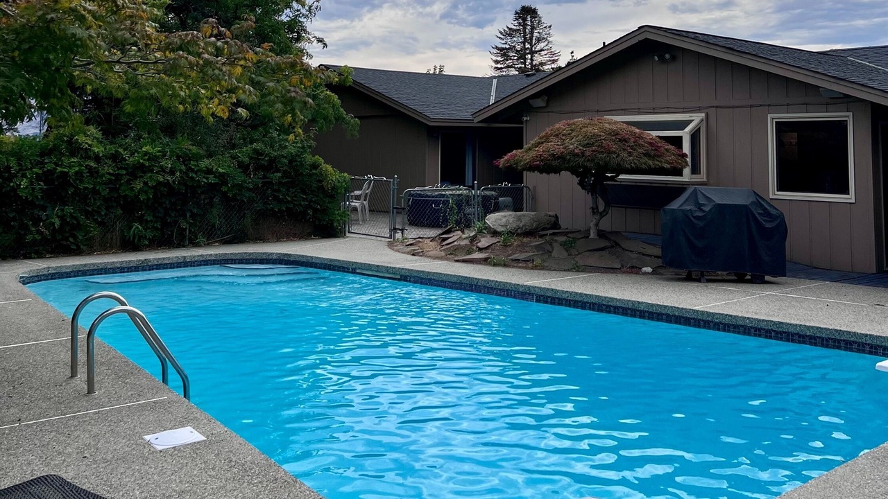 Photo of Outdoor in Monitor