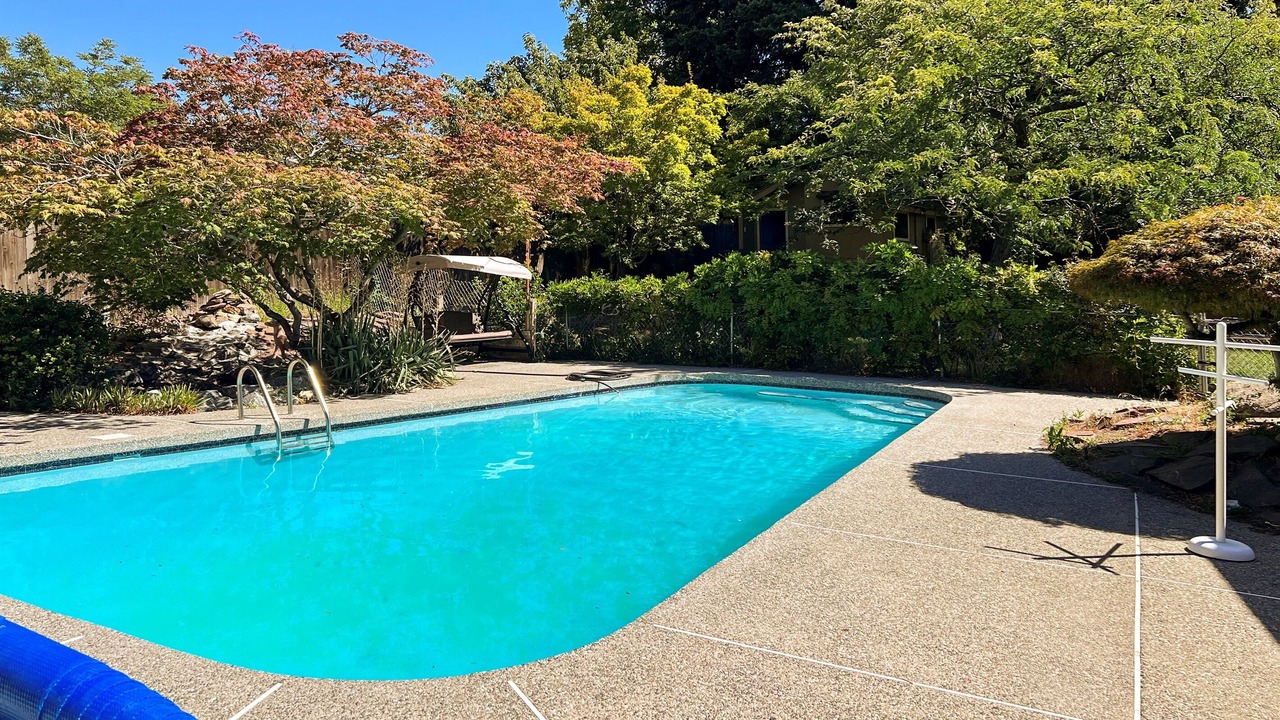 Photo of Outdoor in Monitor