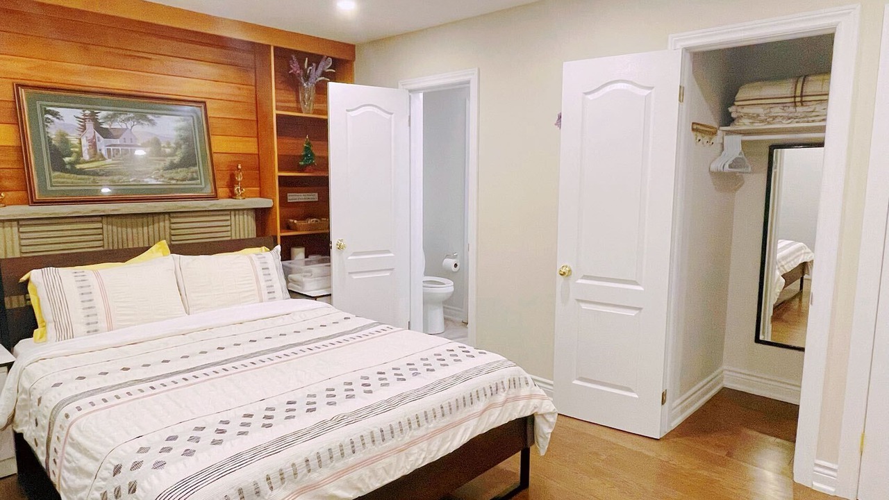 Photo of Bedroom in Unionville