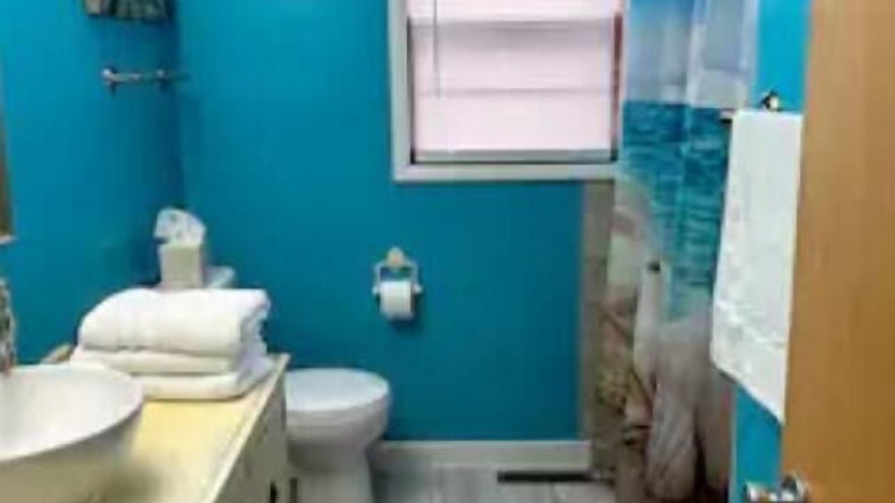 Photo of Bathroom in Hillsboro