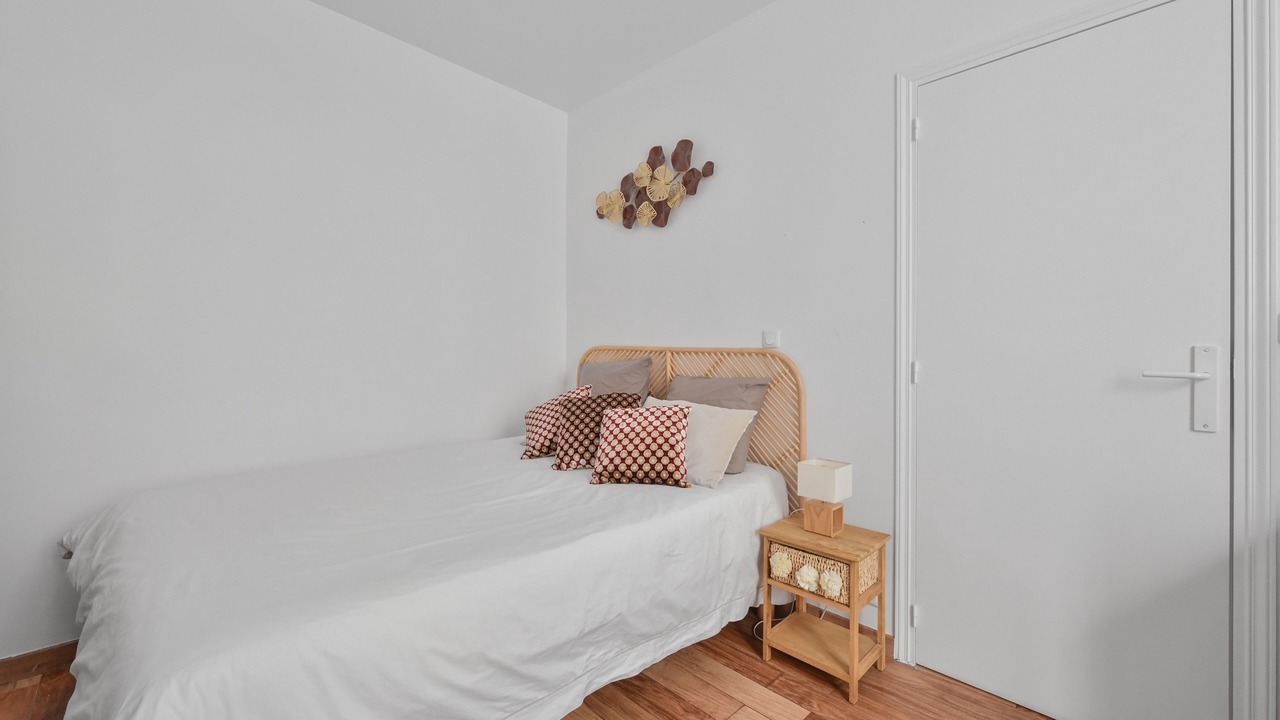 Photo of Bedroom in Arts-et-Metiers