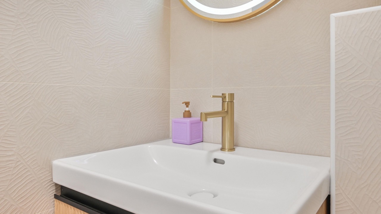 Photo of Bathroom in Arts-et-Metiers