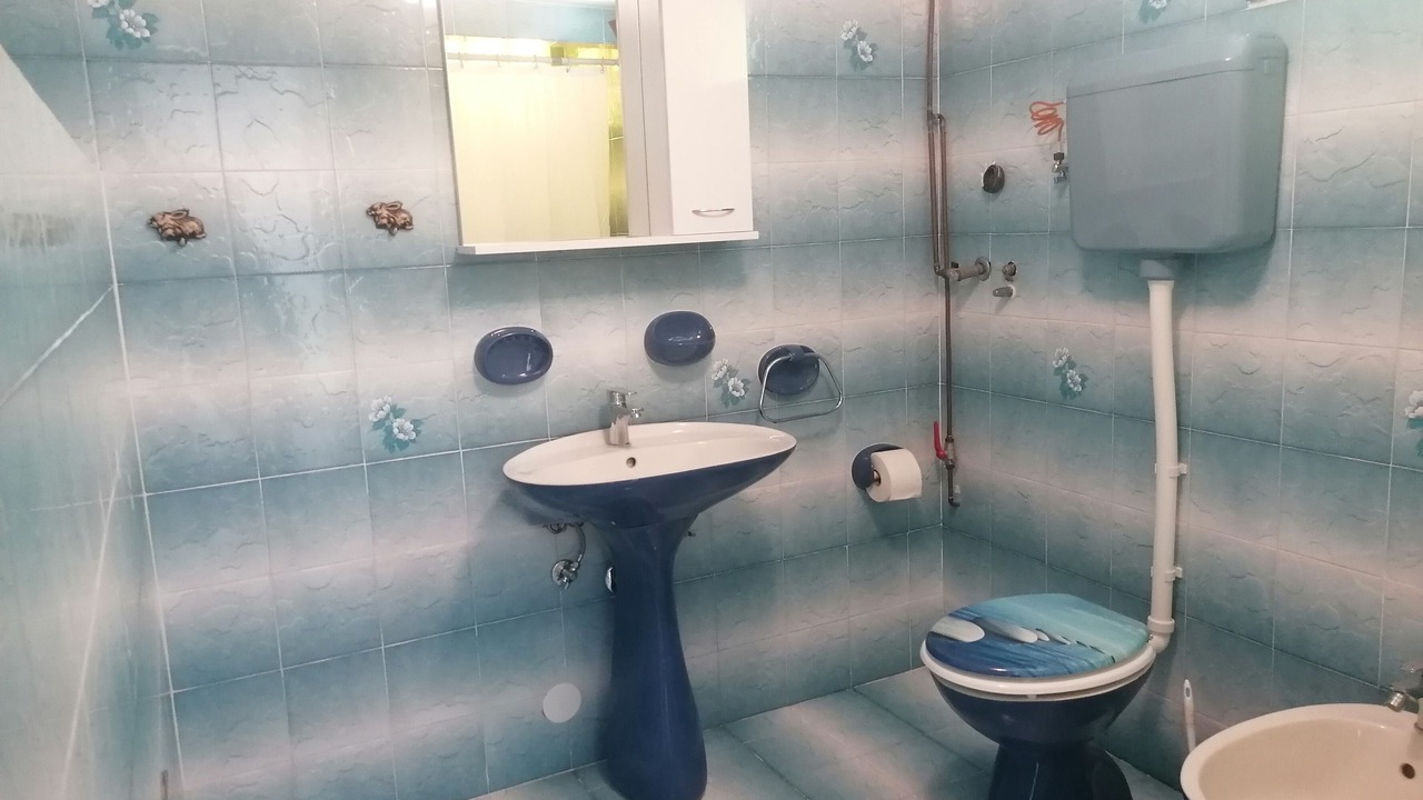 Photo of Bathroom in Baska