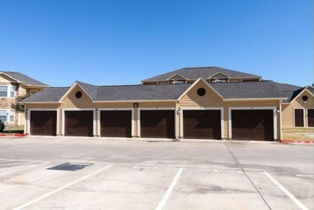 Photo of Outdoor in South Main