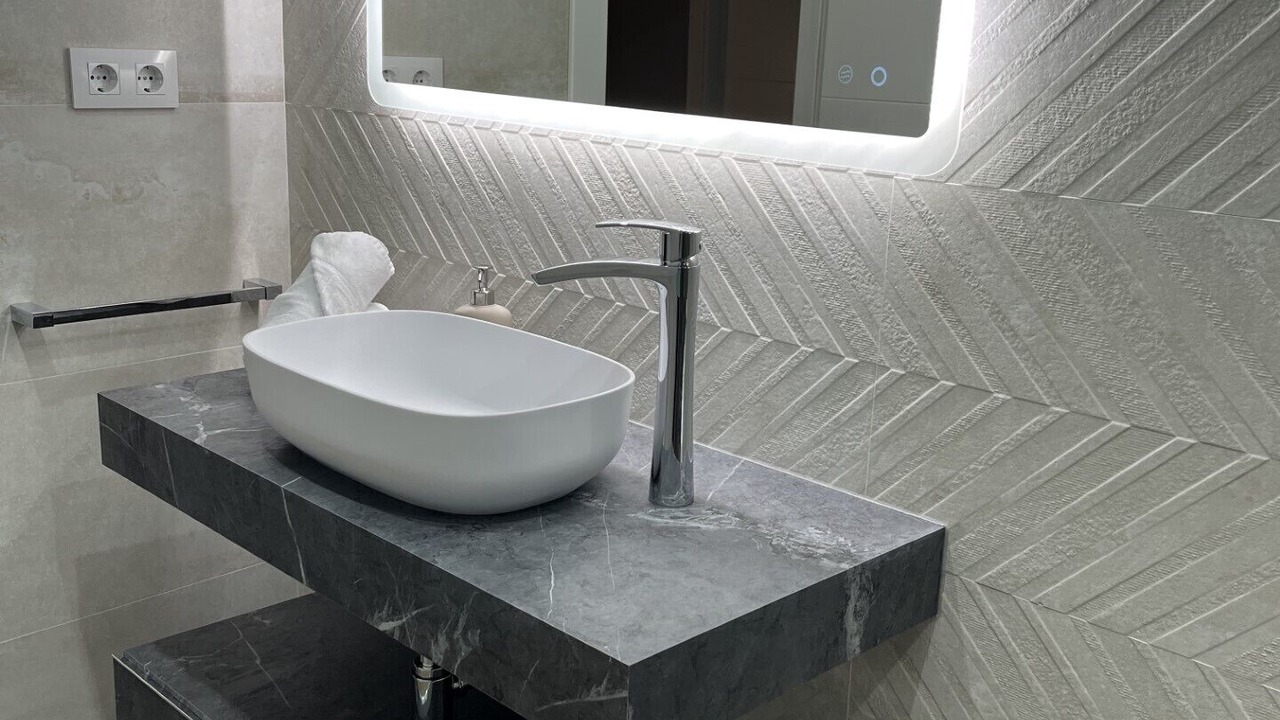 Photo of Bathroom in Mombeltran