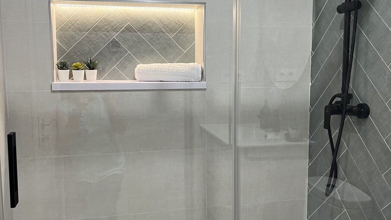 Photo of Bathroom in Mombeltran