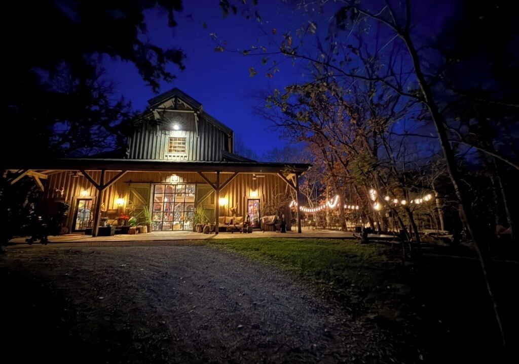 Photo of Outdoor in Wea