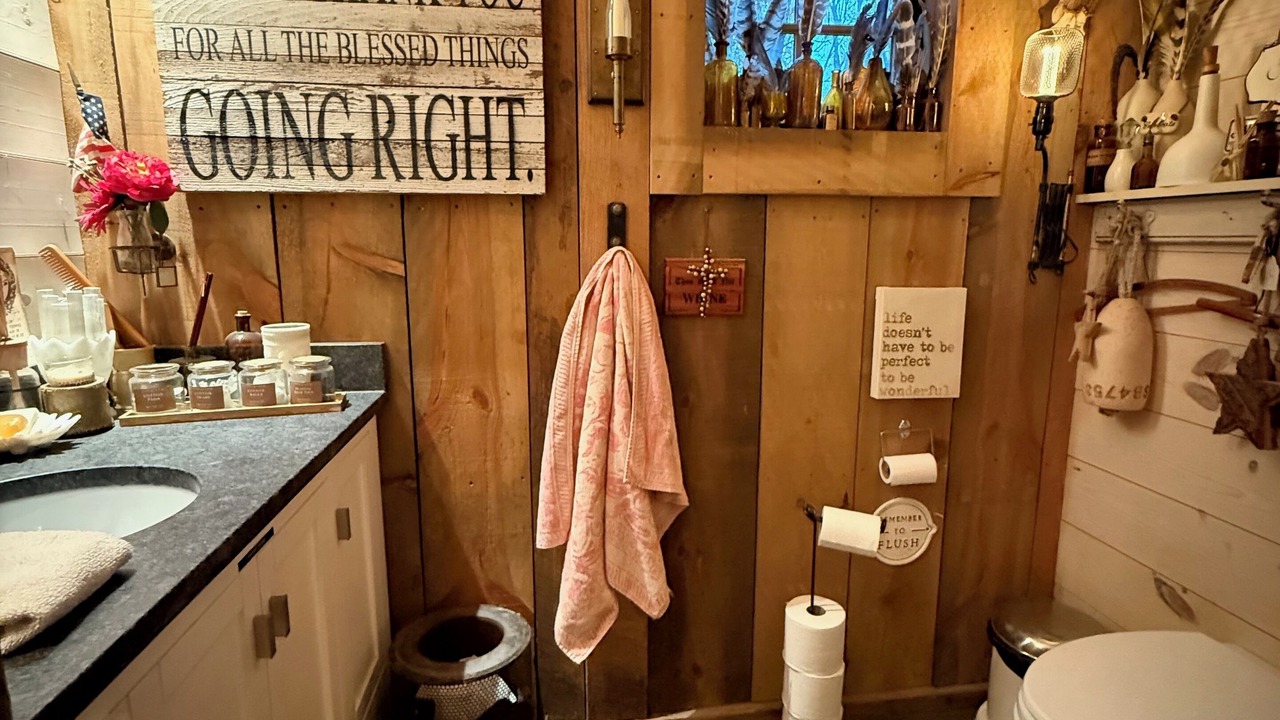 Photo of Bathroom in Wea