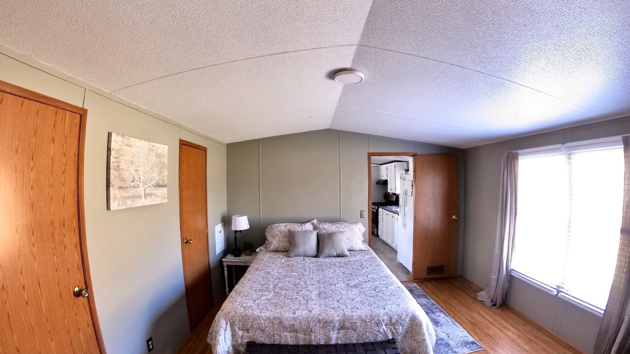 Photo of Bedroom in Cane Valley