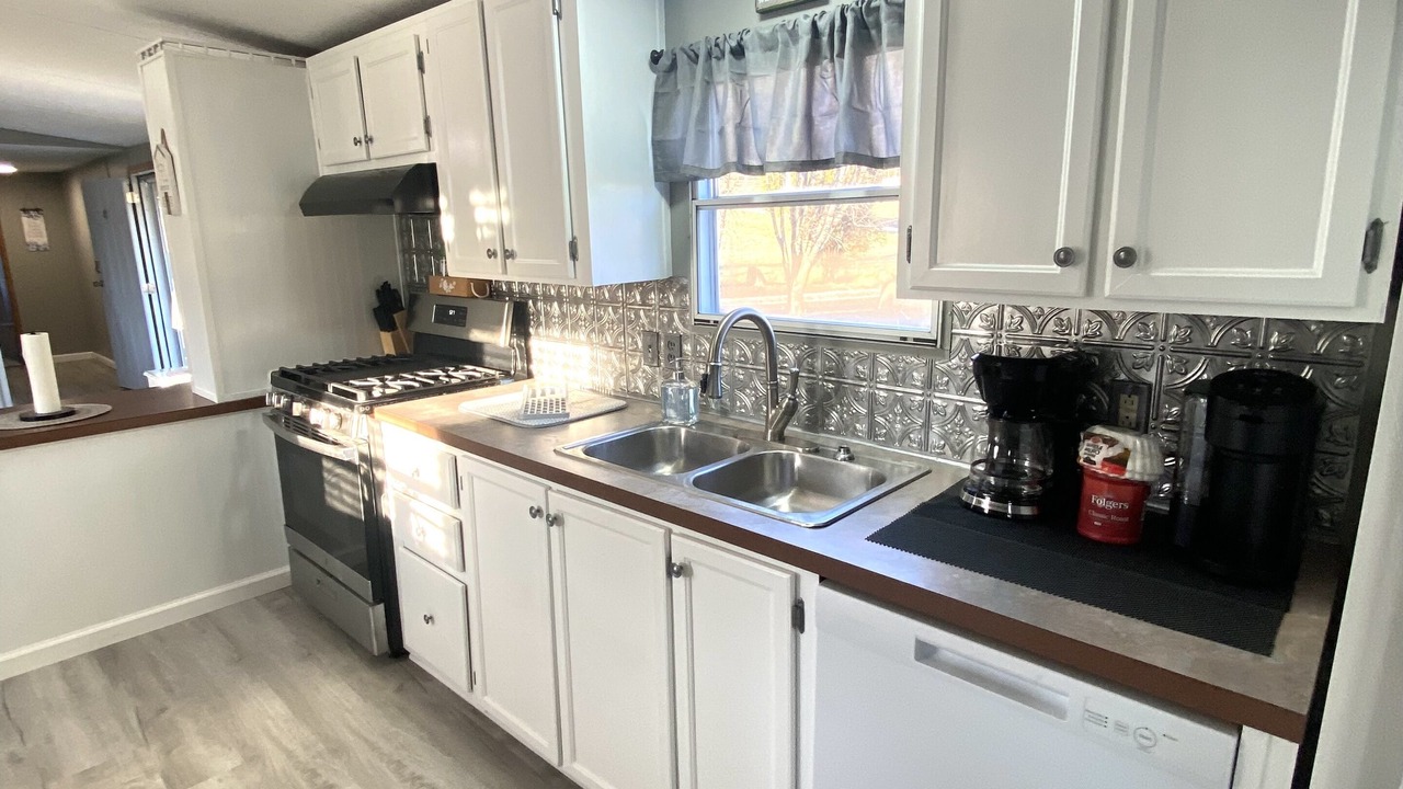 Photo of Kitchen in Cane Valley