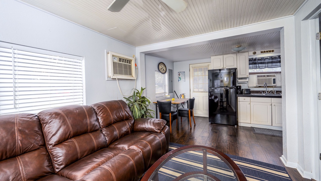 Photo of Livingroom in Lake Panasoffkee