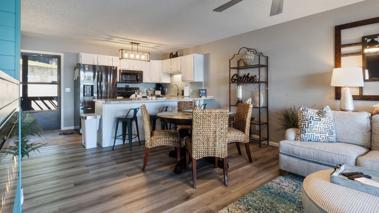 Photo of Livingroom in Osage Beach