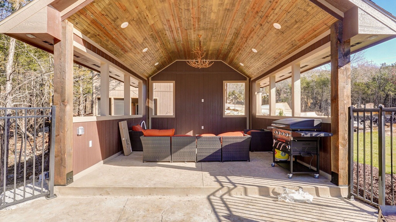 Photo of Outdoor in Hollister