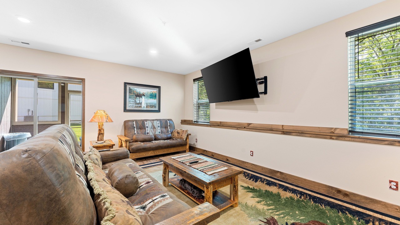 Photo of Livingroom in Hollister