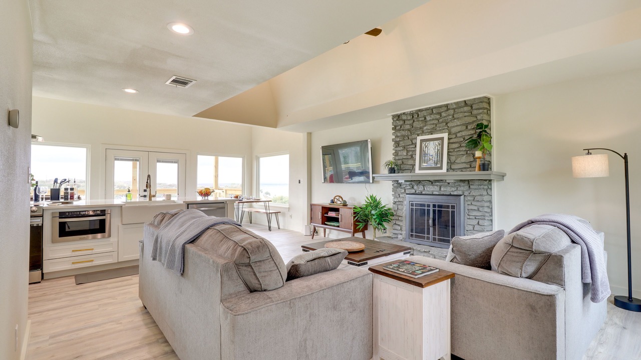 Photo of Livingroom in Burnet