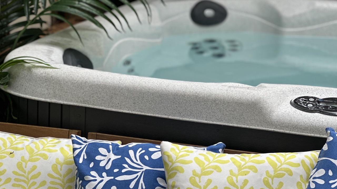 Photo of Outdoor in Cheltenham