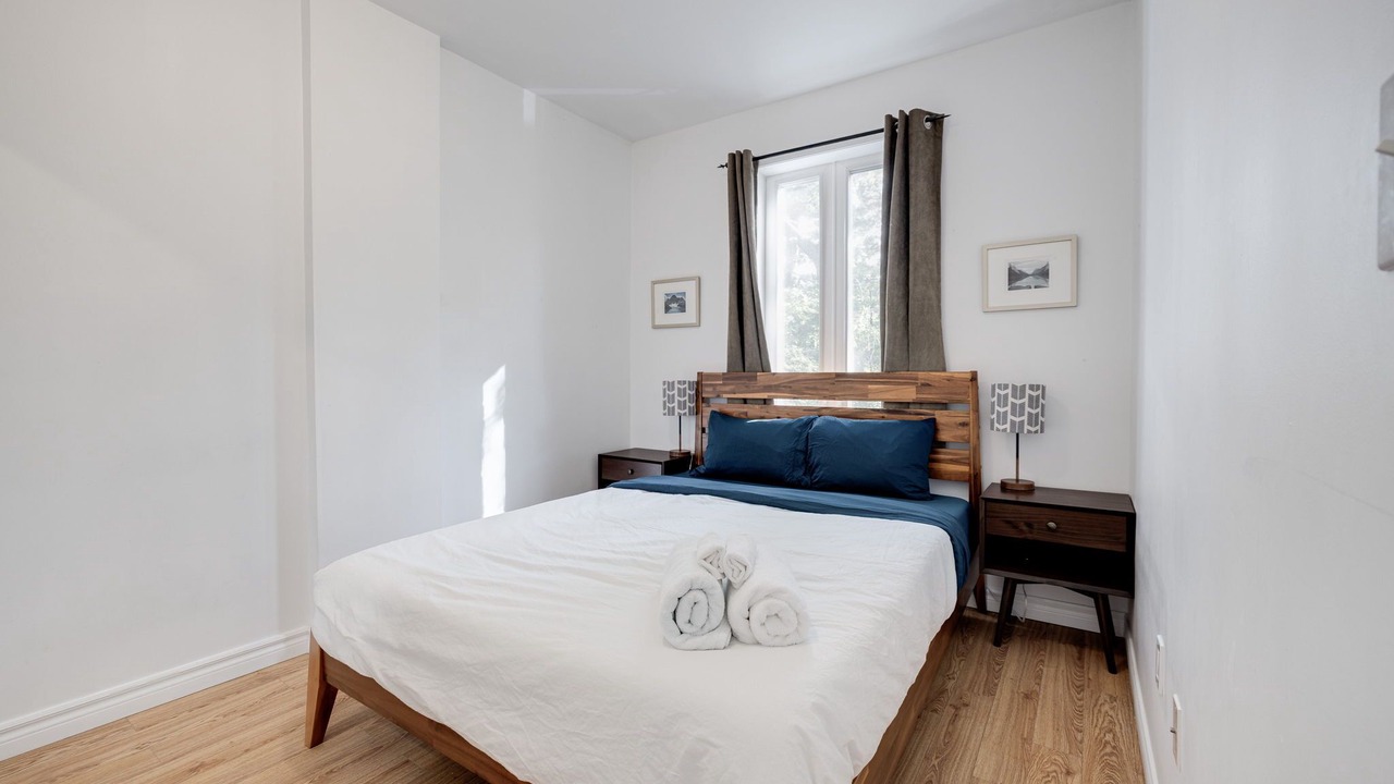 Photo of Bedroom in Beach Hill