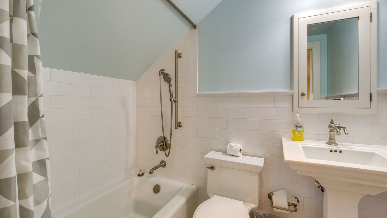 Photo of Bathroom in Paris