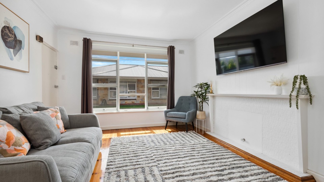 Photo of Livingroom in Glenelg South