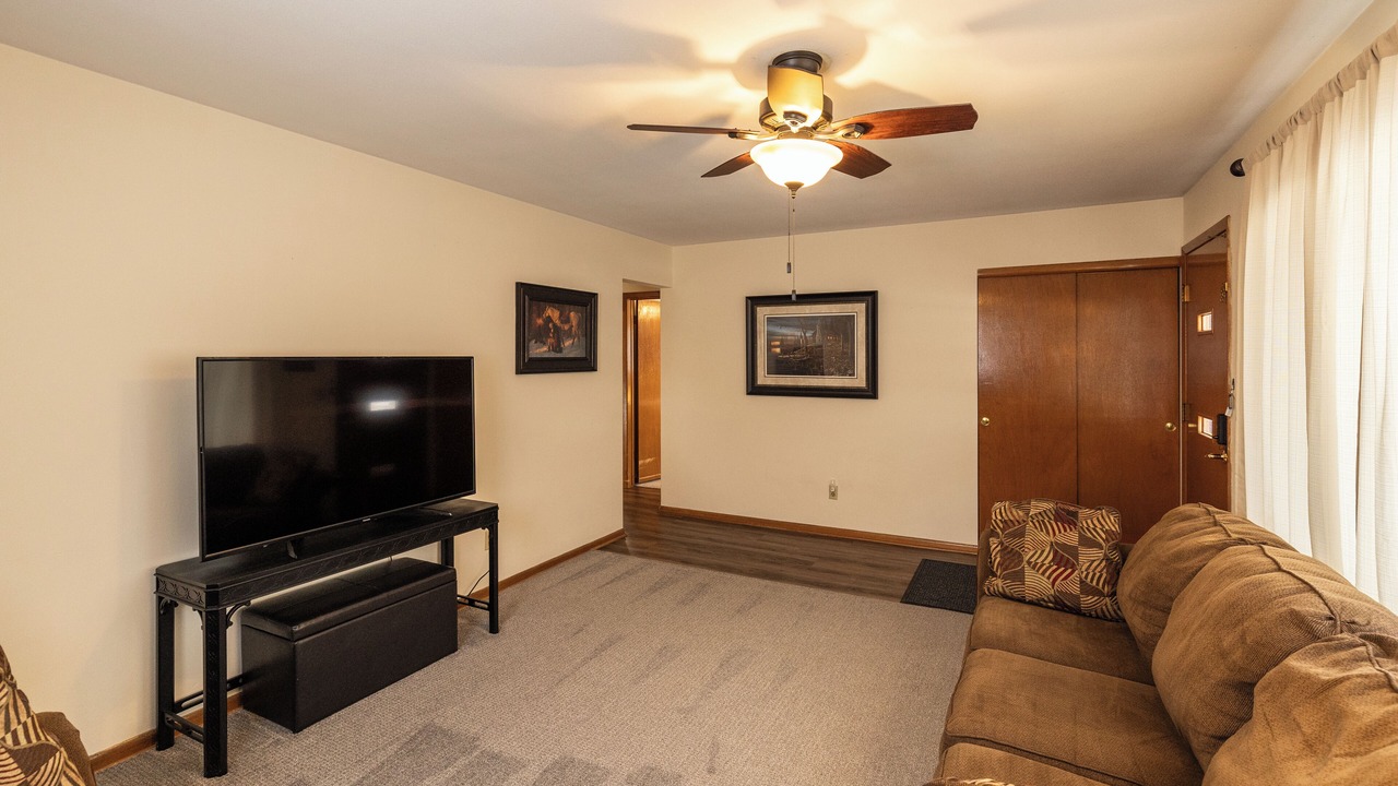 Photo of Livingroom in Rochester