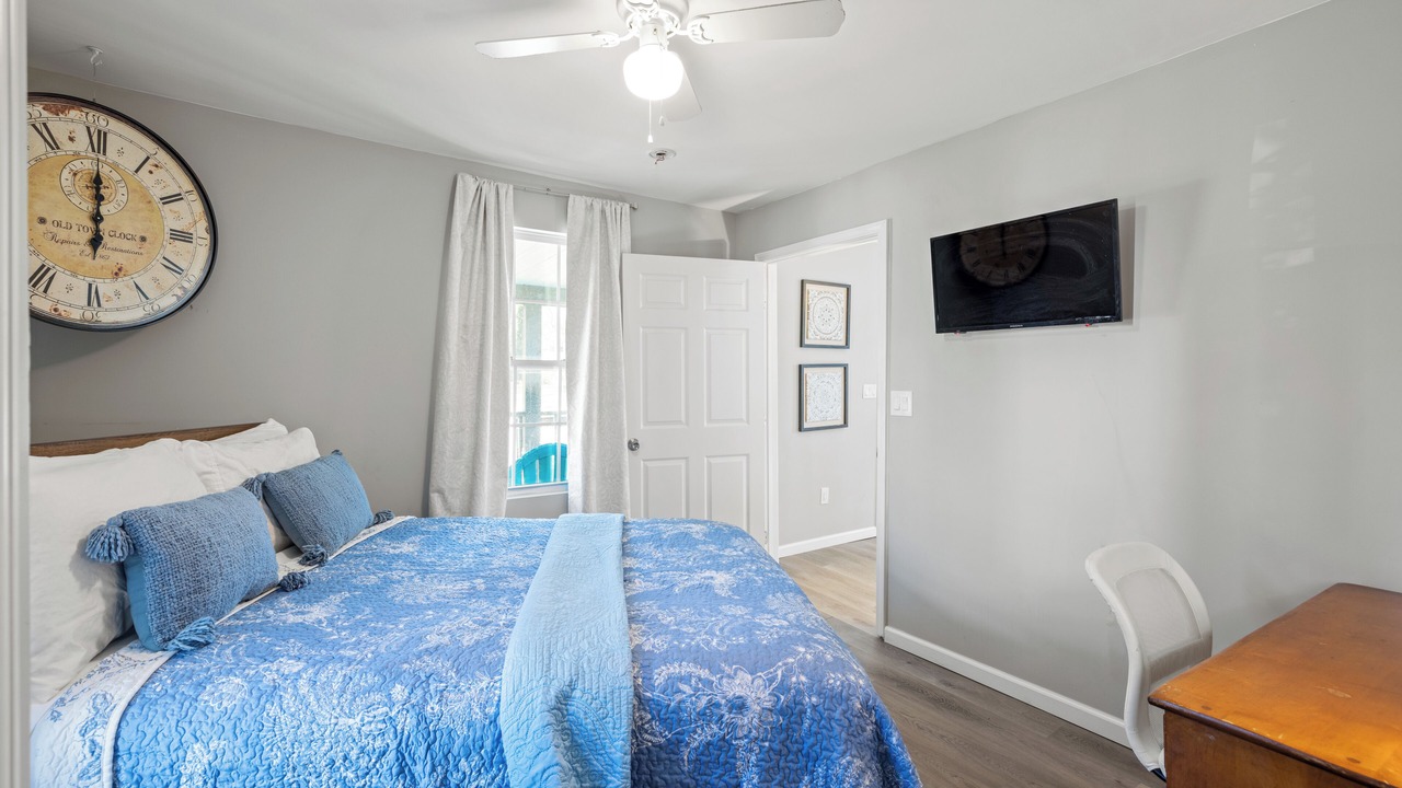 Photo of Bedroom in Covington