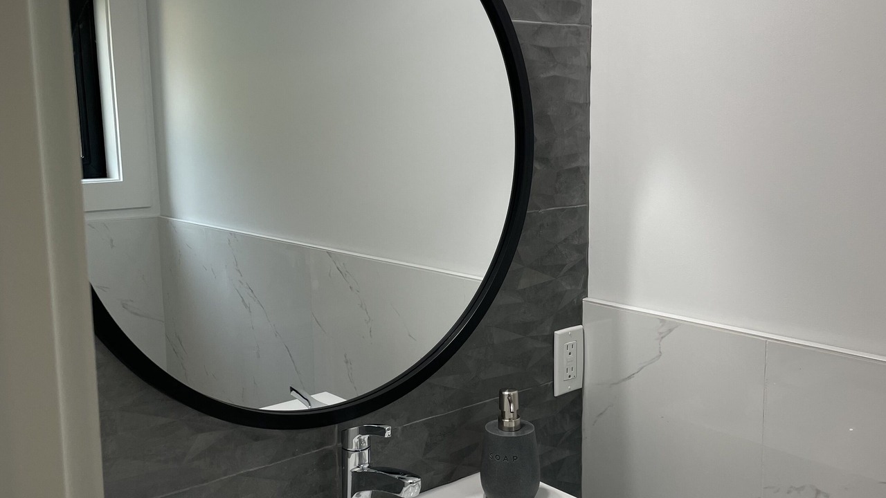 Photo of Bathroom in Oro-Medonte